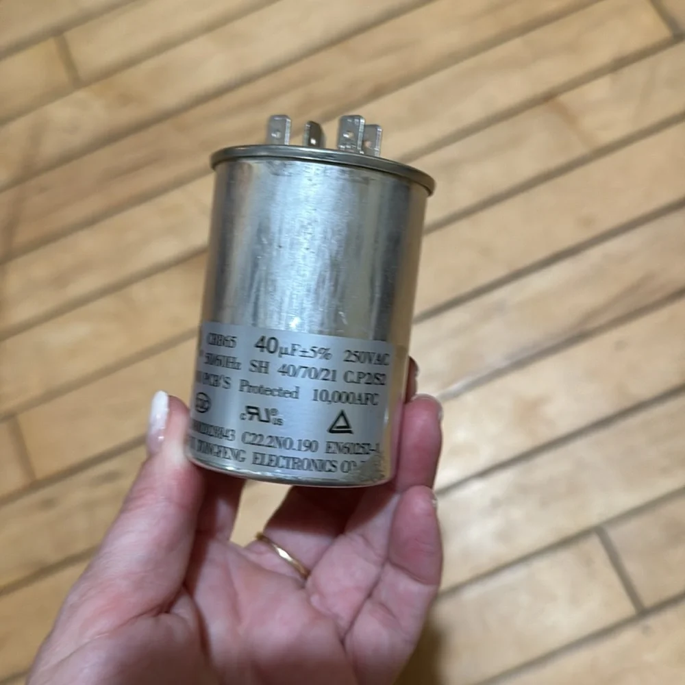 Capacitor - Picture 4 of 5